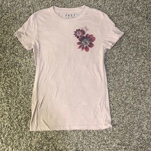 A medium light pink Aeropostale Free State t shirt